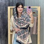 شال چهار فصل نخی نخ تابستانه منگوله دار فروشگاه فران لند زنجیری کمربندی کرم نسکافه ای مشکی