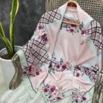 روسری صورتی توپی قواره 140 بزرگ نخی چهار فصل پاییزه دور دست دوز فران لند پاییزه