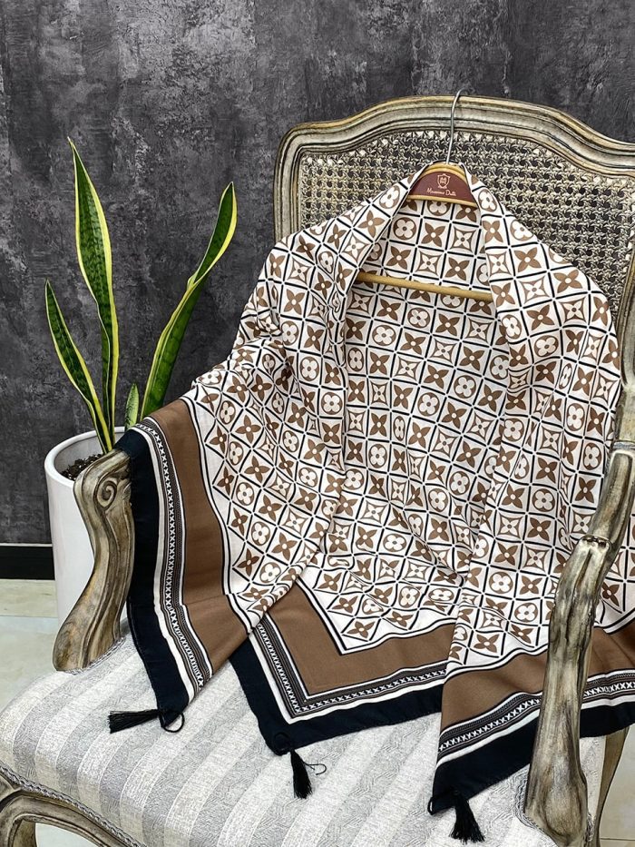 روسری قواره 140 طرحدار فرانلند رشت