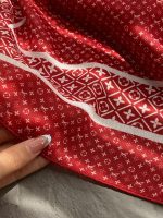 مینی اسکارف زرشکی طرح دار فرانلند رشت