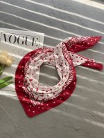 مینی اسکارف زرشکی طرح دار فرانلند رشت