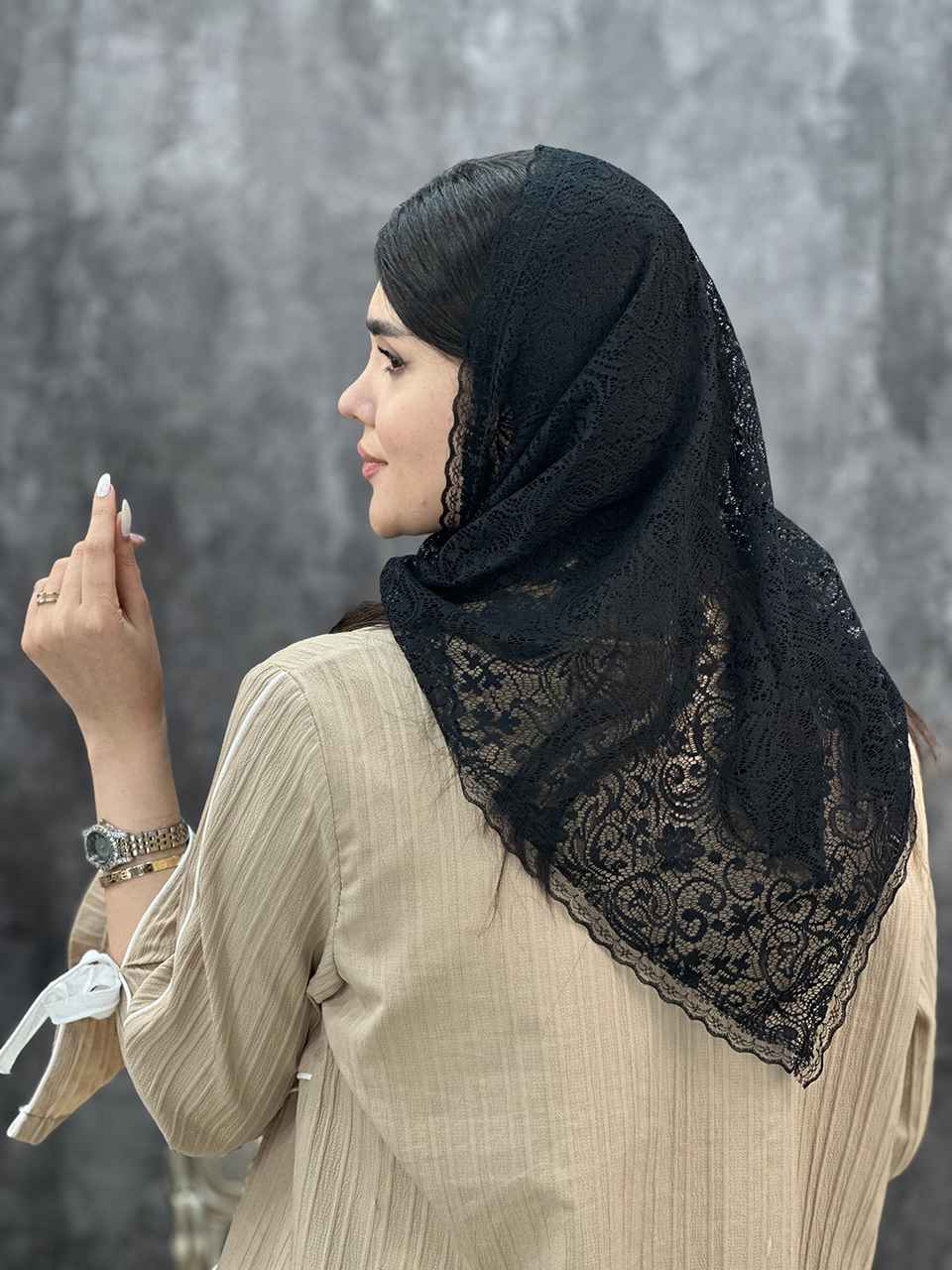 گیپور سه گوش روسری محرمی مشکی فرانلند رشت