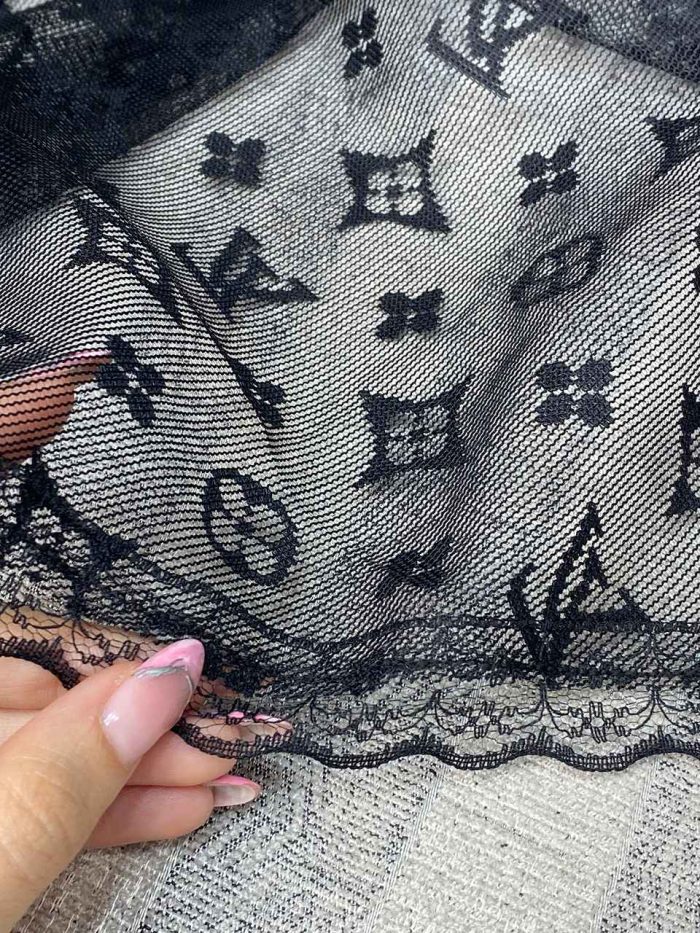 گیپور سه گوش روسری محرمی مشکی فرانلند رشت