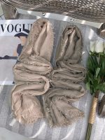 شال دور ریش نخی لنین فرانلند رشت تکرنگ تک رنگی