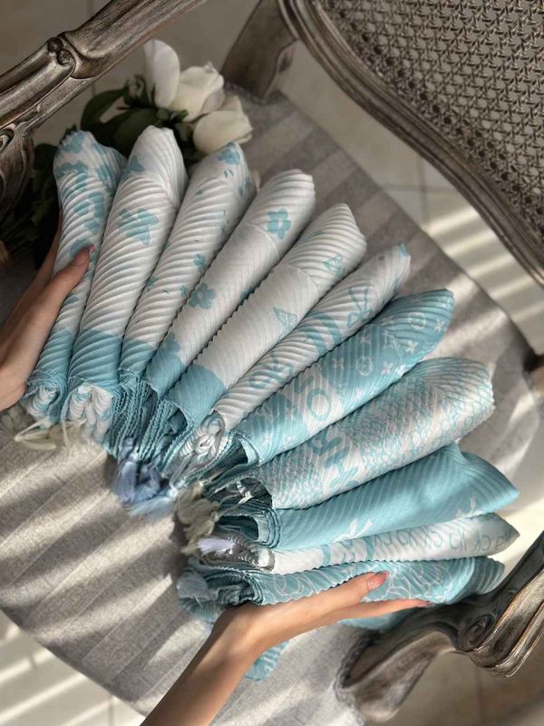 شال پلیسه نخی میکس ابی فرانلند رشت