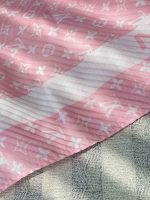 شال نخی پلیسه طرحدار صورتی فرانلند رشت