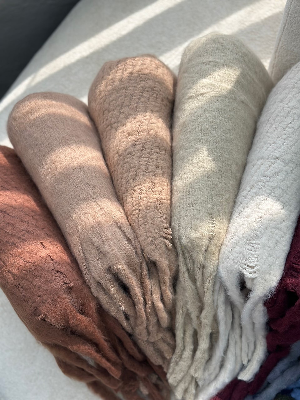 1836-3-min شال بیگ اسکارف موهر درجه یک فرانلند رشت