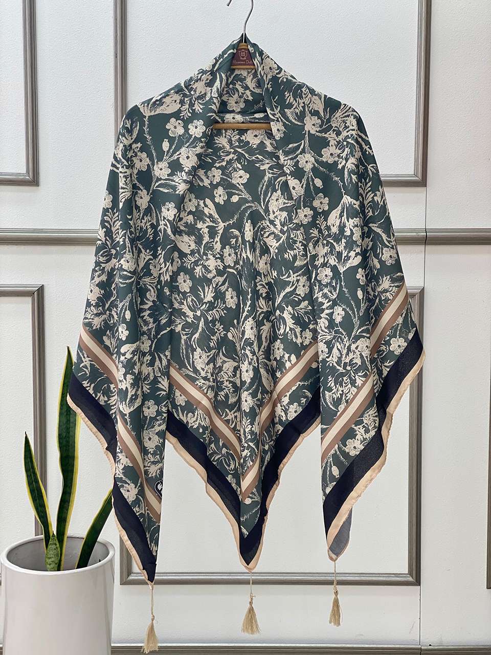 روسری سیا اسکارف گل فرانلند رشت