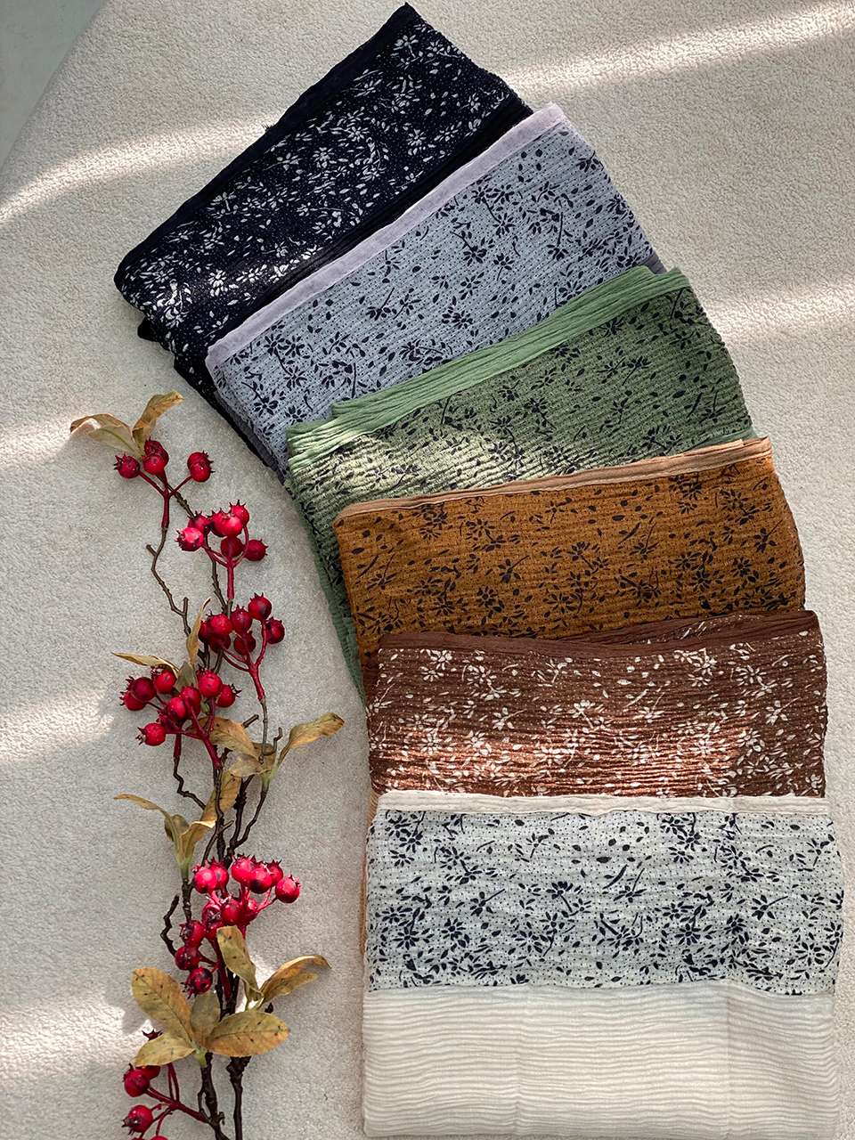 شال وارداتی نخ پاییزه گل فرانلند رشت