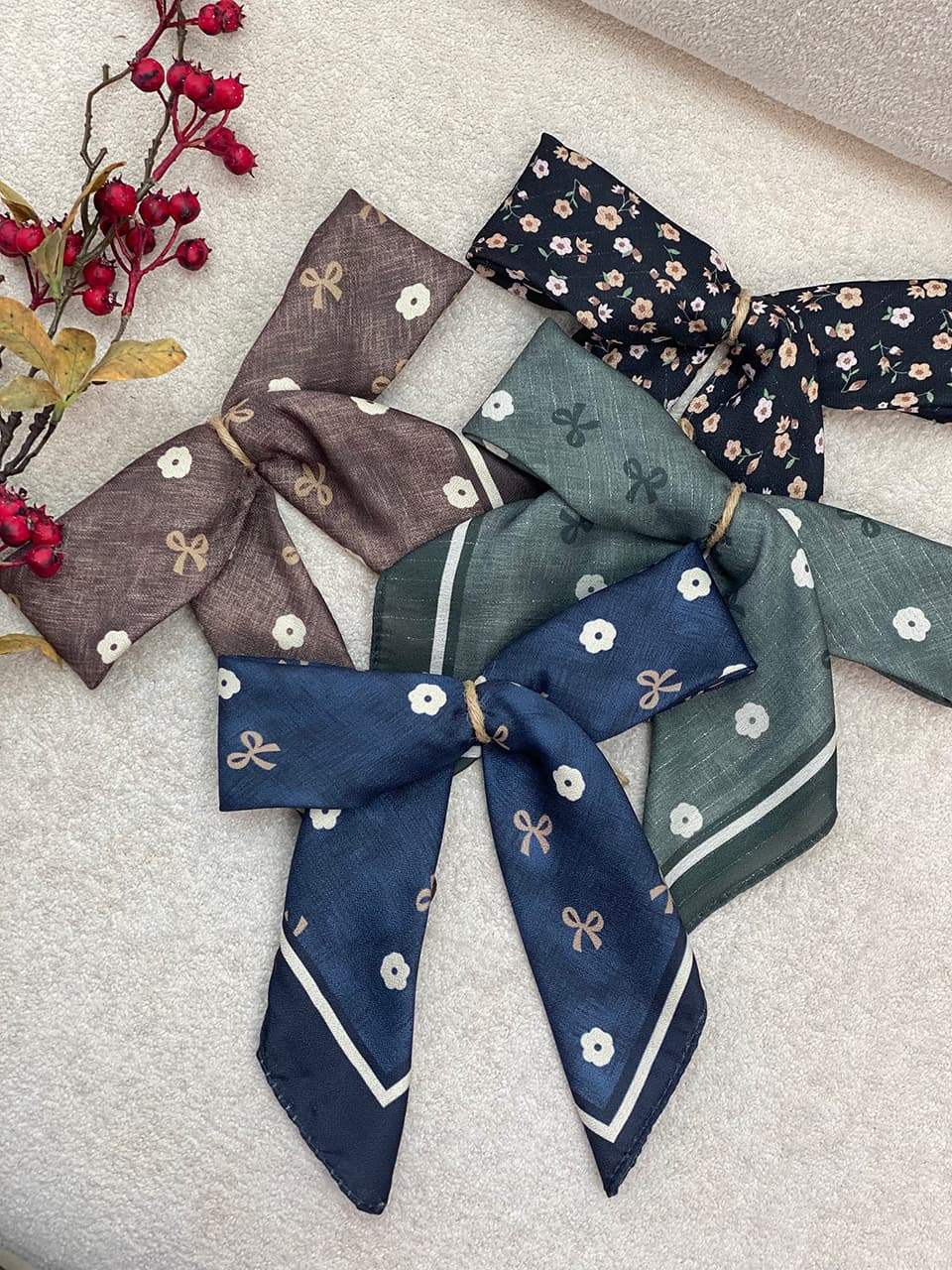 مینی اسکارف نخی عیدانه فرانلند رشت عمده خدادوست