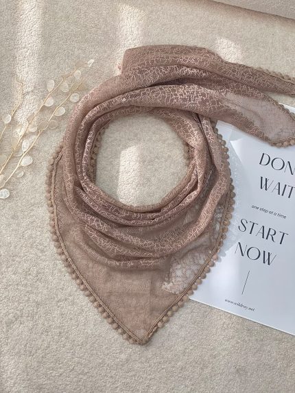 روسری سه گوش گیپور دور عدسی عیدانه فرانلند رشت عمده خدادوست