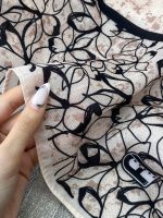 روسری نخی قواره دار 140 وسط ساده کرم قواره بزرگ رشت فرانلند