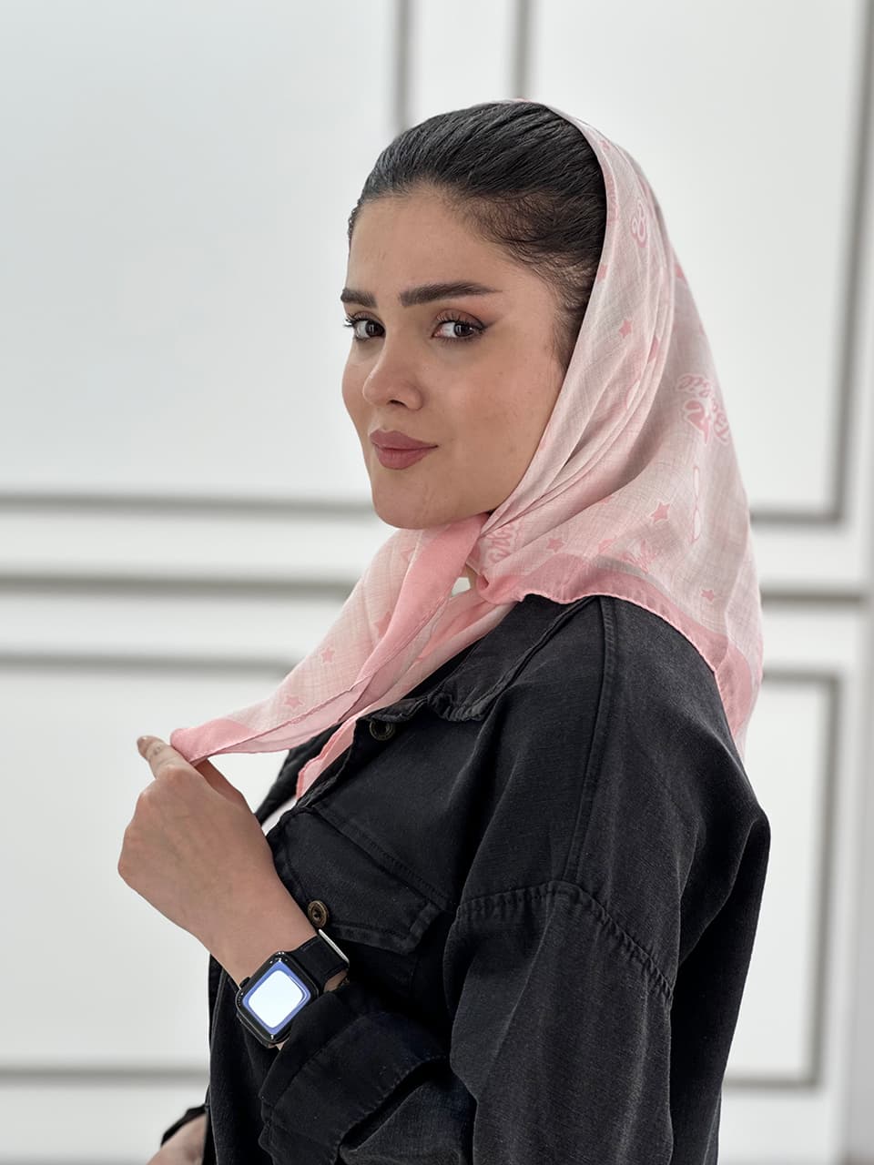 مینی اسکارف طرحدار صورتی نخی قرانلند رشت