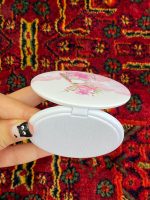 آینه جیبی گرد پرفیوم اکسسوری رشت فرانلند