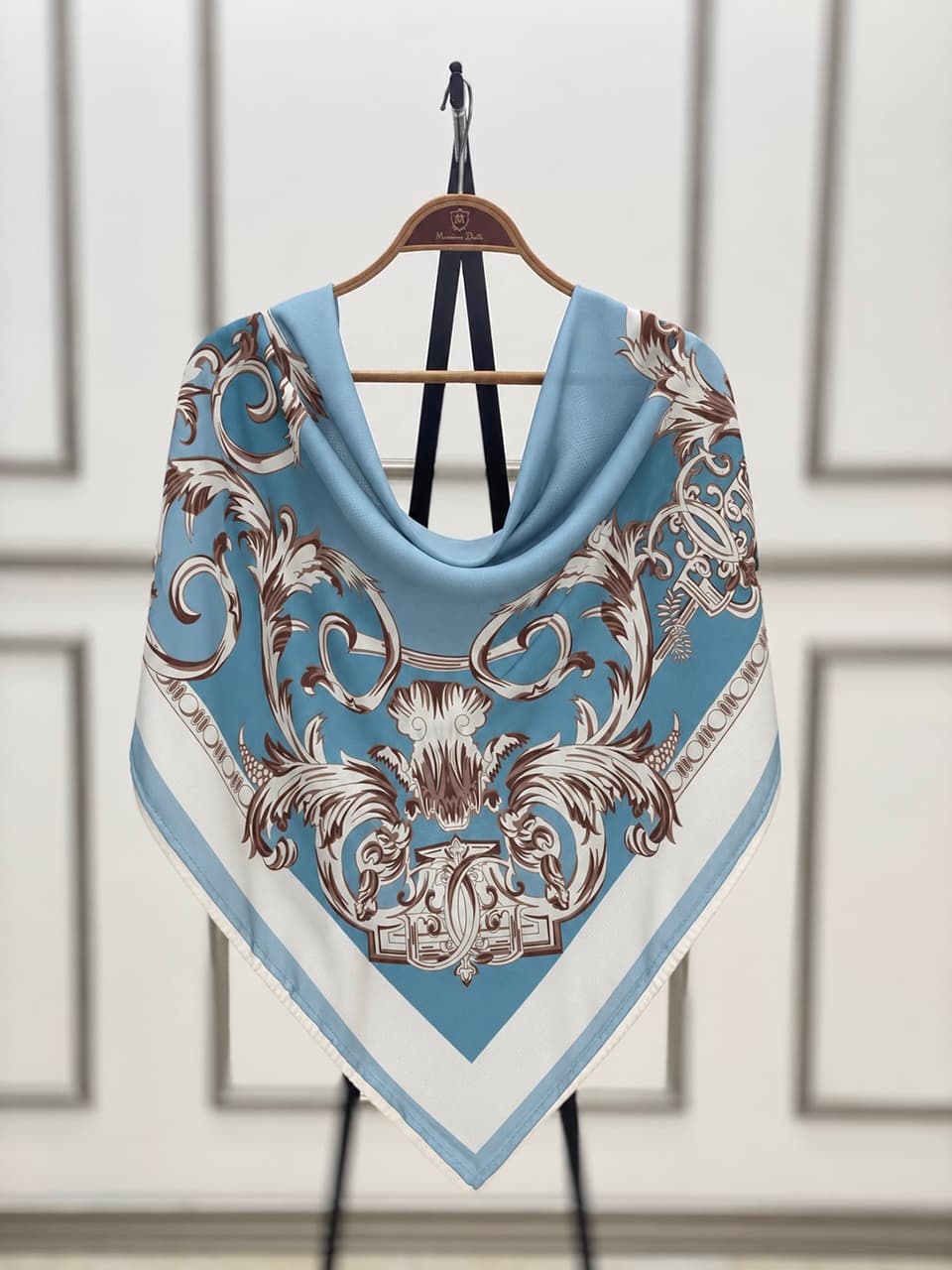 روسری حریردور دست دوز سلطنتی شال و روسری فرانلند رشت