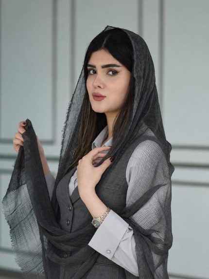 شال وارداتی موجی حریر مافیای شال و روسری فرانلند